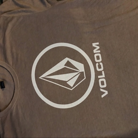 Volcom mens T-shirt size large - Picture 5 of 6